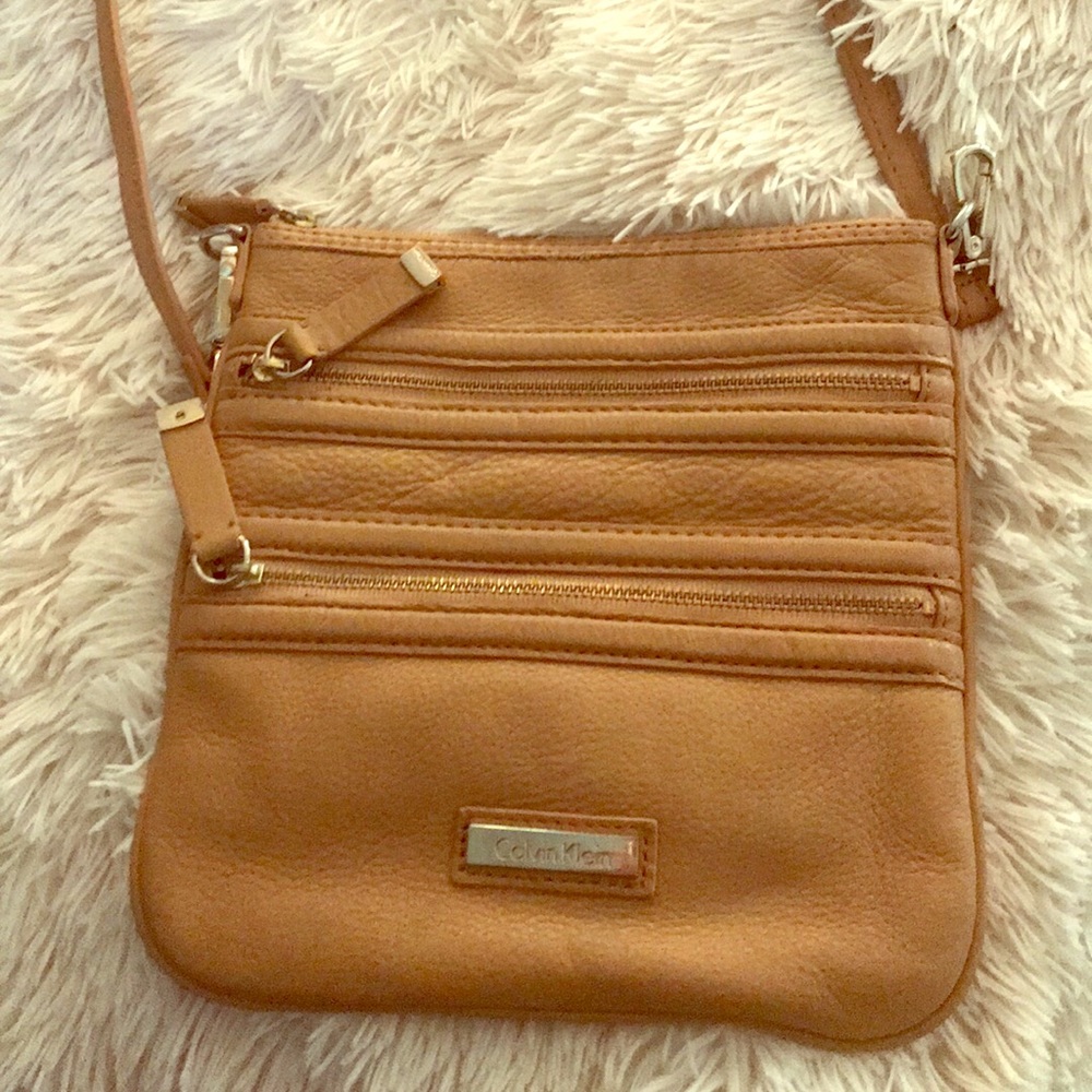 NWOT Calvin Klein Crossbody Bag